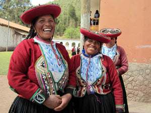 mujeres-perú-voluntariado-nomad-republic